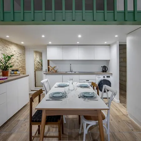 The Emerald - Spacious & Fully Equipped Apt *